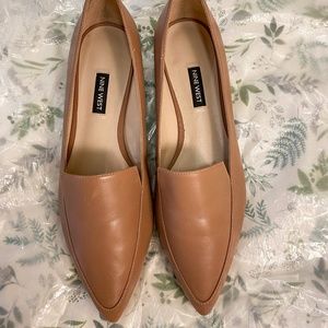 NINE WEST Nude Leather Abay Smoking Flats
